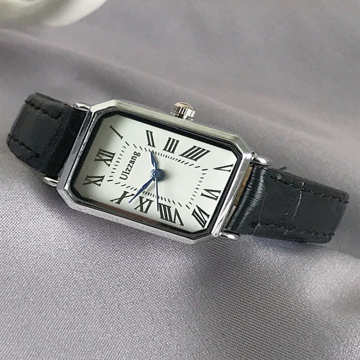 손목시계 시계 Часы 헬로키티 Fashion Rect - Luxury Watch Brand For Women recensione e prezzo