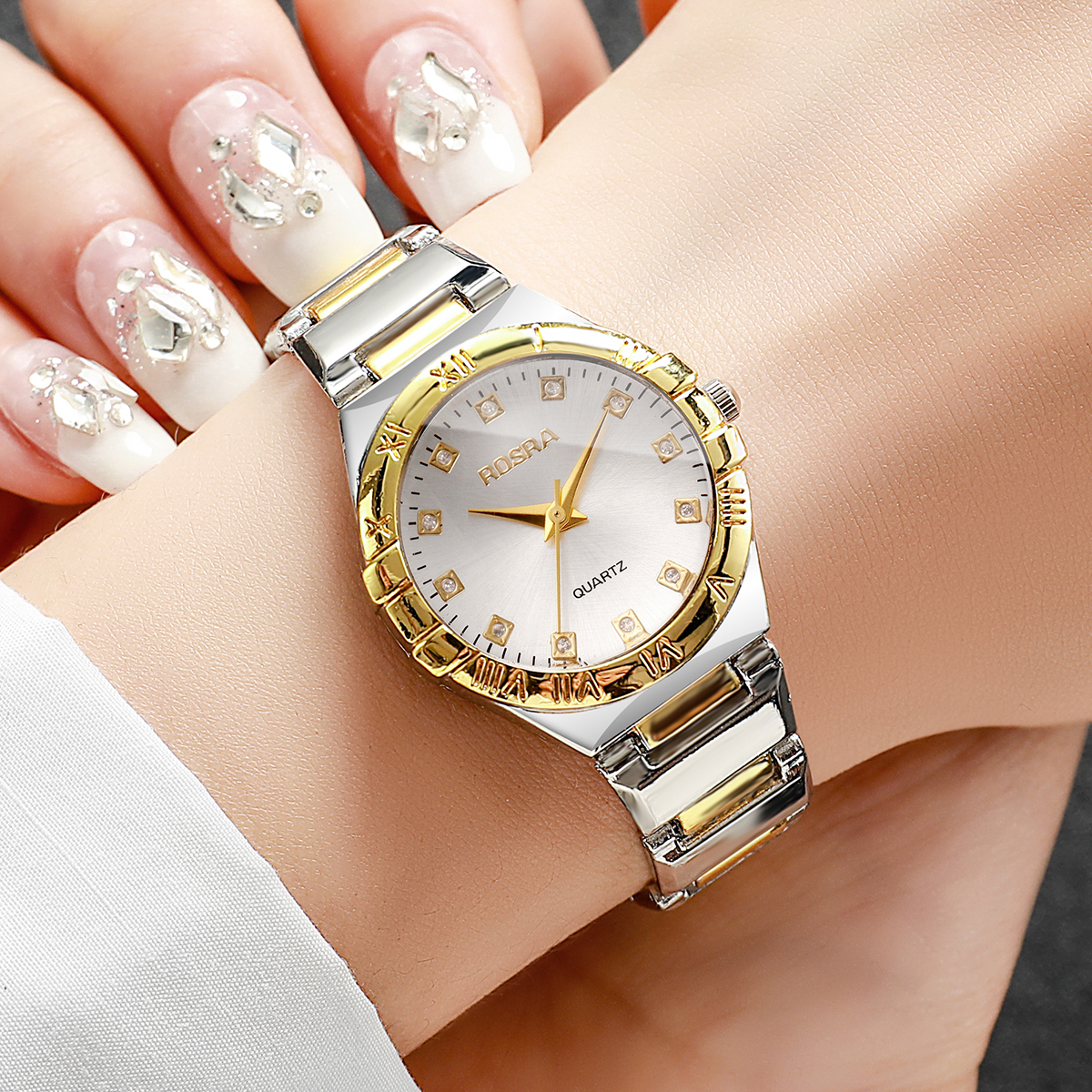 Luxury Rhinestone Women Quartz - Luxury Watch Organizer recensione e prezzo