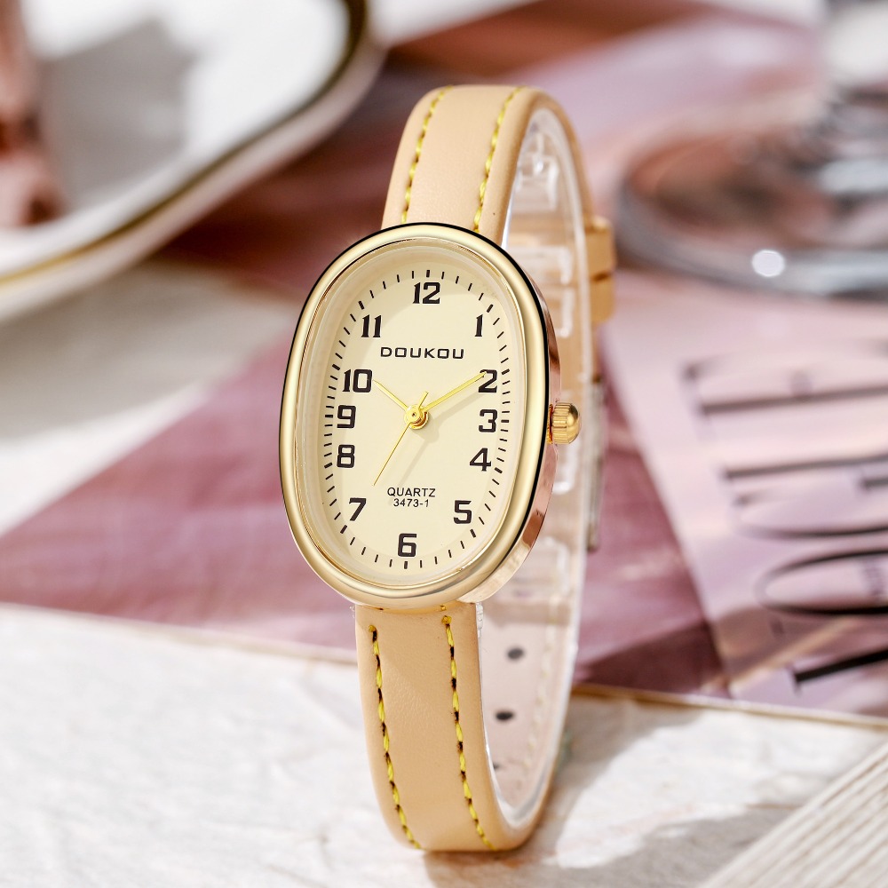 Luxury Oval Dial Women Watches - Luxury Watch Leather Strap recensione e prezzo