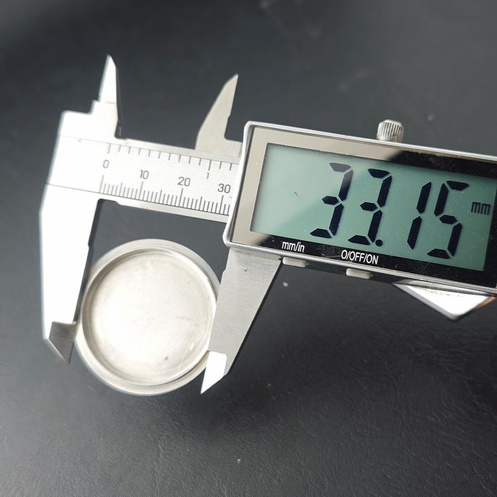 Stainless Steel Moon Pattern W - Exhibition Caseback recensione e prezzo