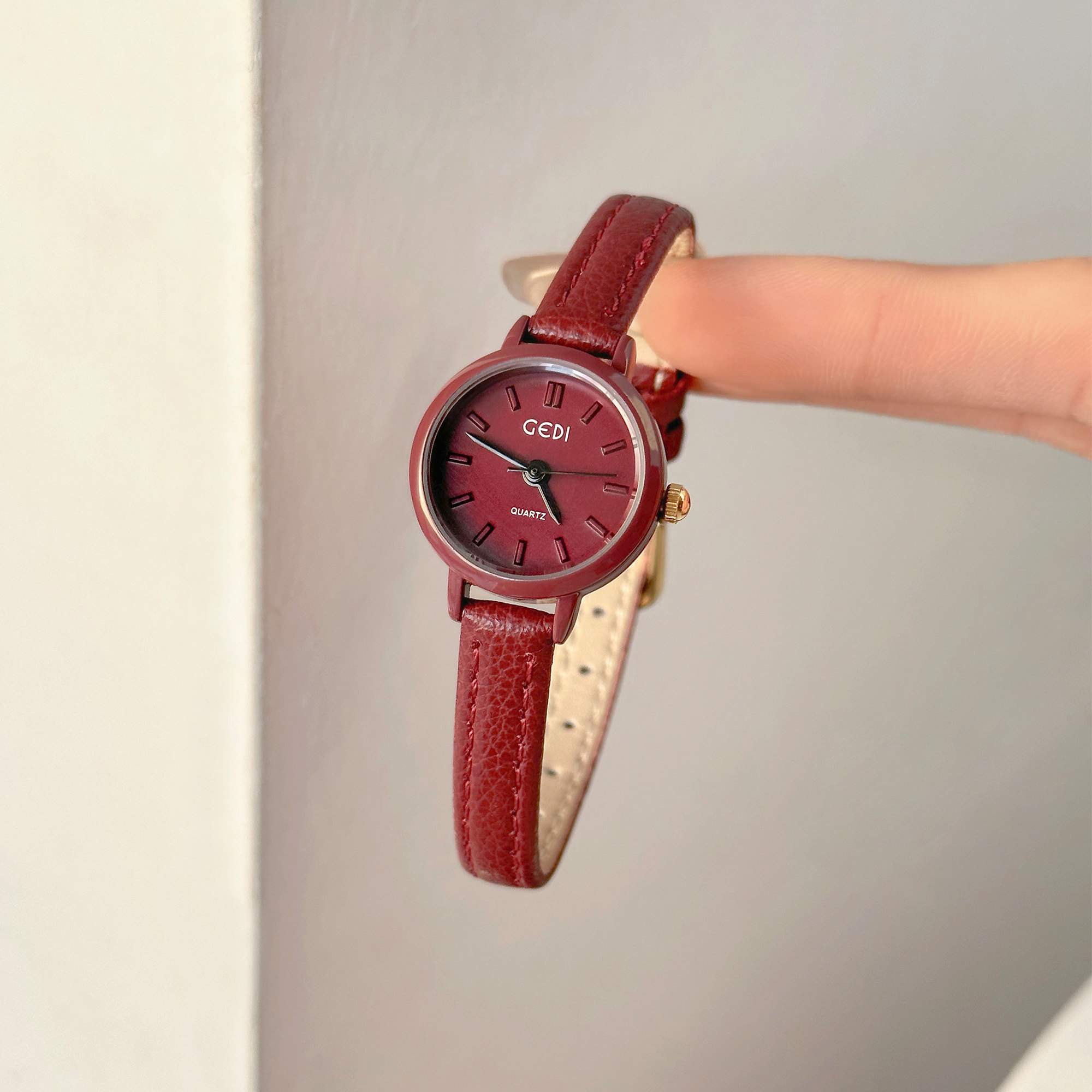 2026 New Arrival Red Series Wa - Luxury Watch Level recensione e prezzo