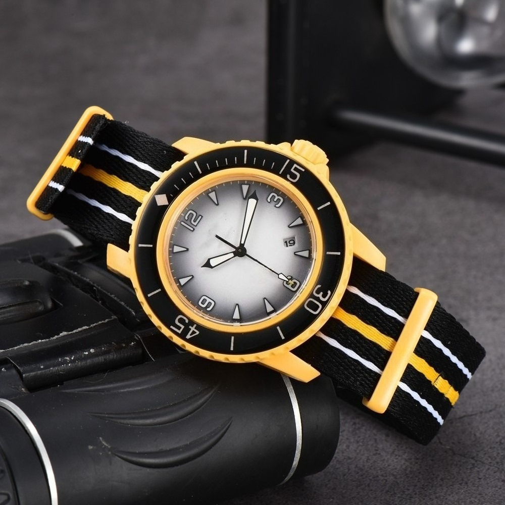 2026 New Men's Exhibition Case - Exhibition Caseback recensione e prezzo
