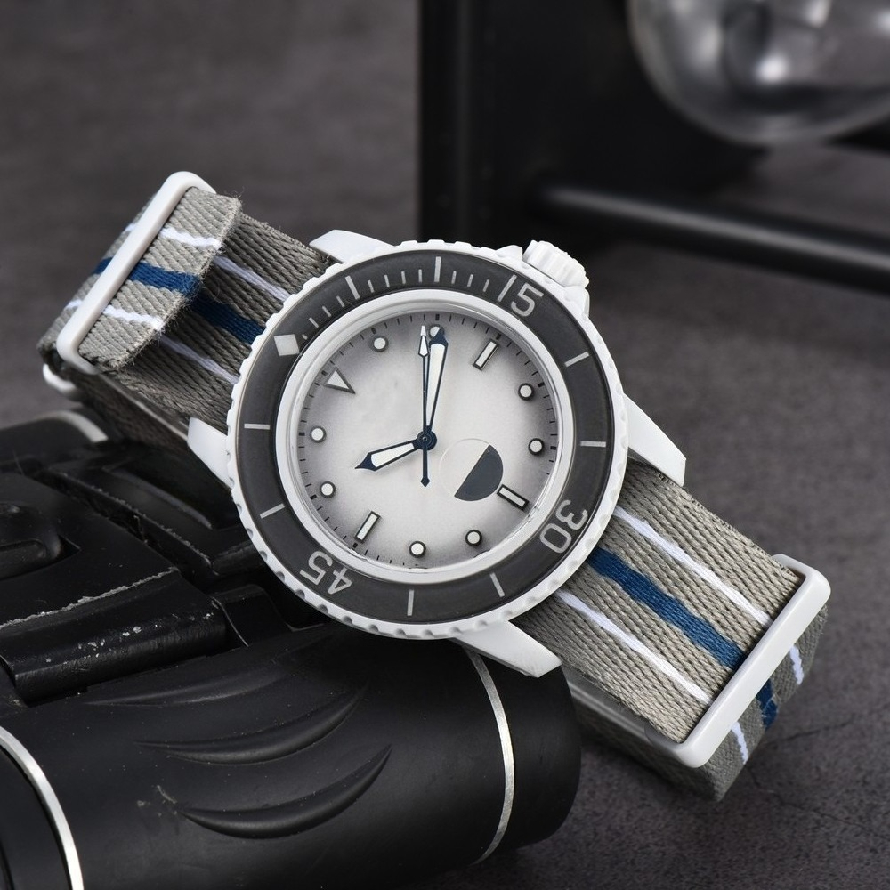 2026 New Men's Exhibition Case - Exhibition Caseback recensione e prezzo