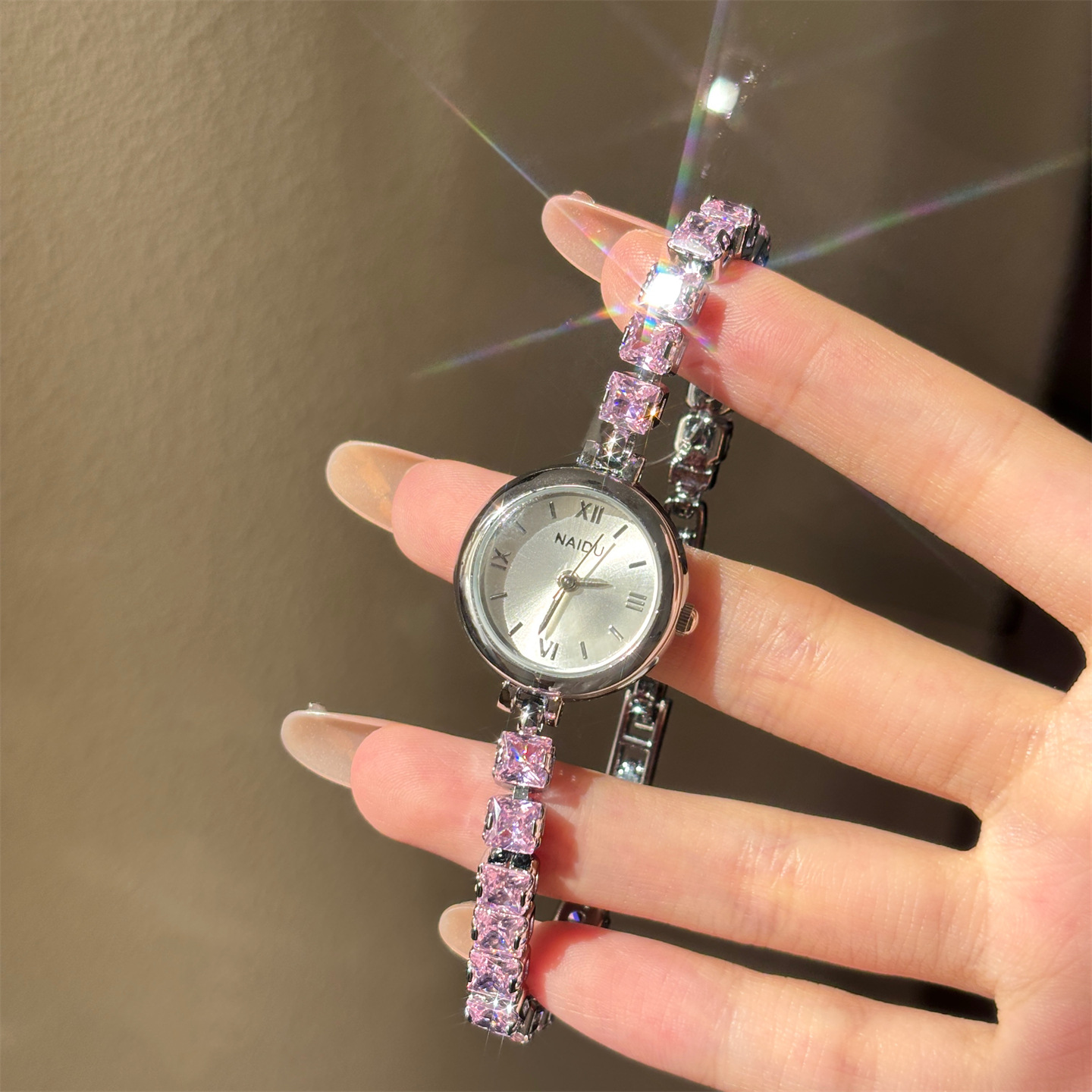 New Fashion Diamond-encrusted  - Luxury Watch Level recensione e prezzo