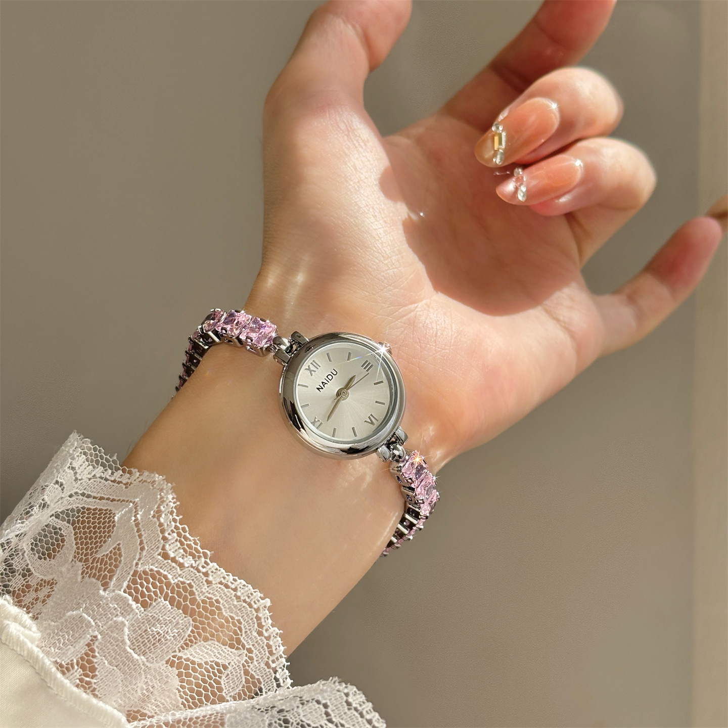 New Fashion Diamond-encrusted  - Luxury Watch Level recensione e prezzo