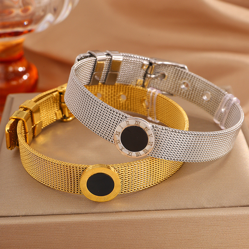 Luxury Roman Numeral Bracelets - Luxury Watch Korea recensione e prezzo