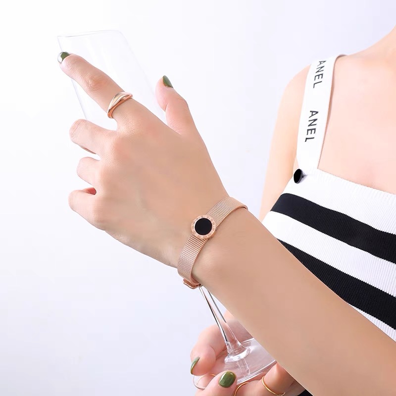 Luxury Roman Numeral Bracelets - Luxury Watch Korea recensione e prezzo