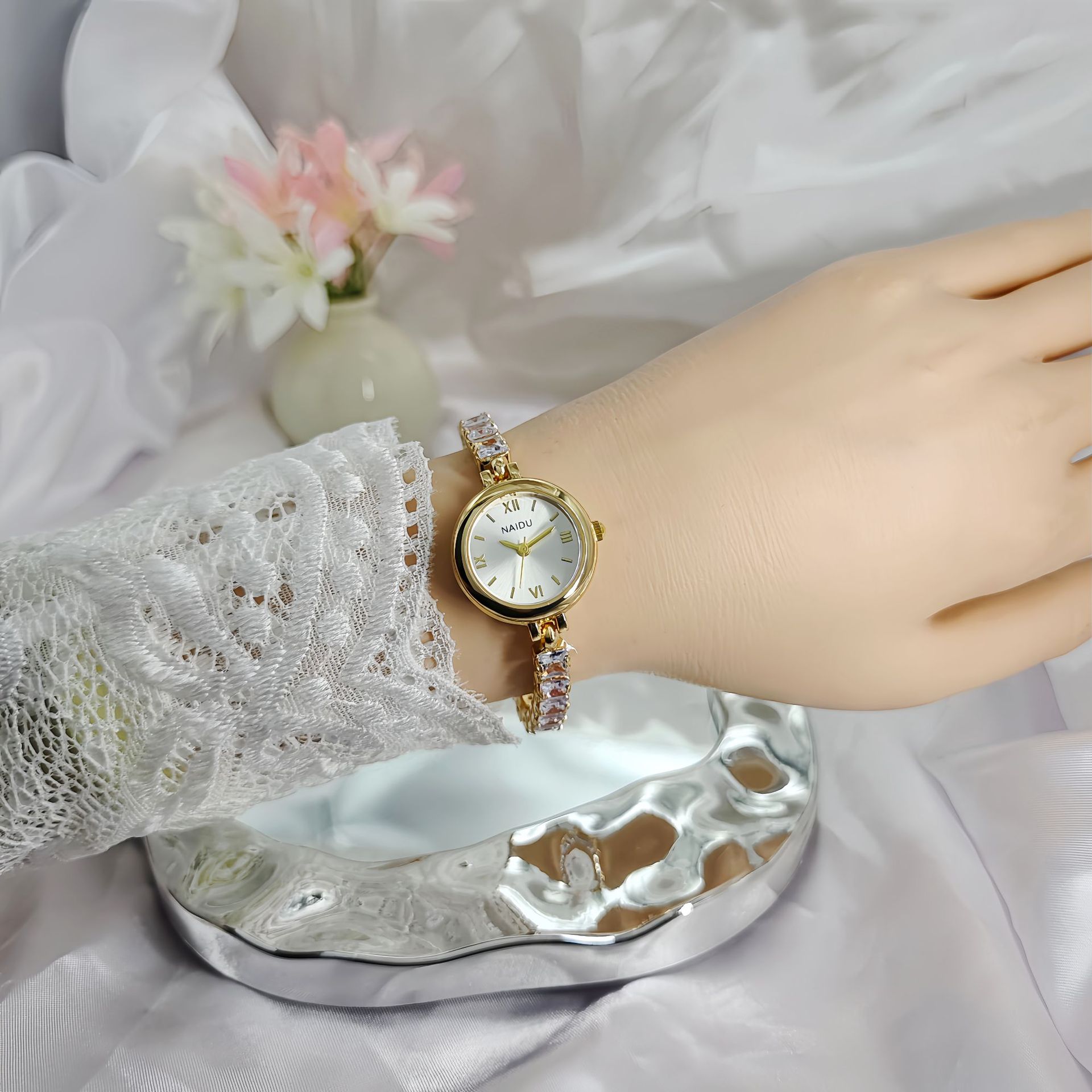 New Fashion Diamond-encrusted  - Luxury Watch Level recensione e prezzo