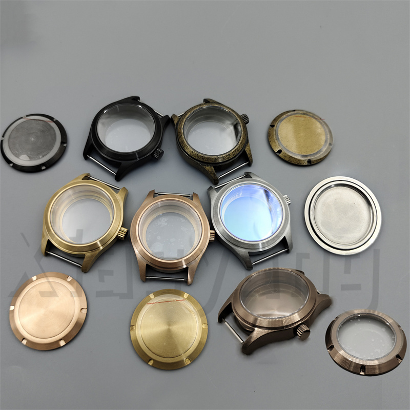 36MM/39MM Brushed Brass Bronze - Exhibition Caseback recensione e prezzo
