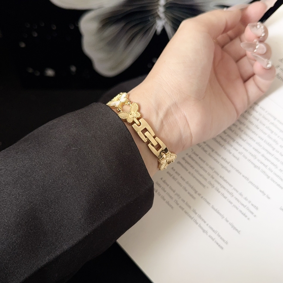 Luxury Diamond Butterfly Strap - Luxury Watch German recensione e prezzo