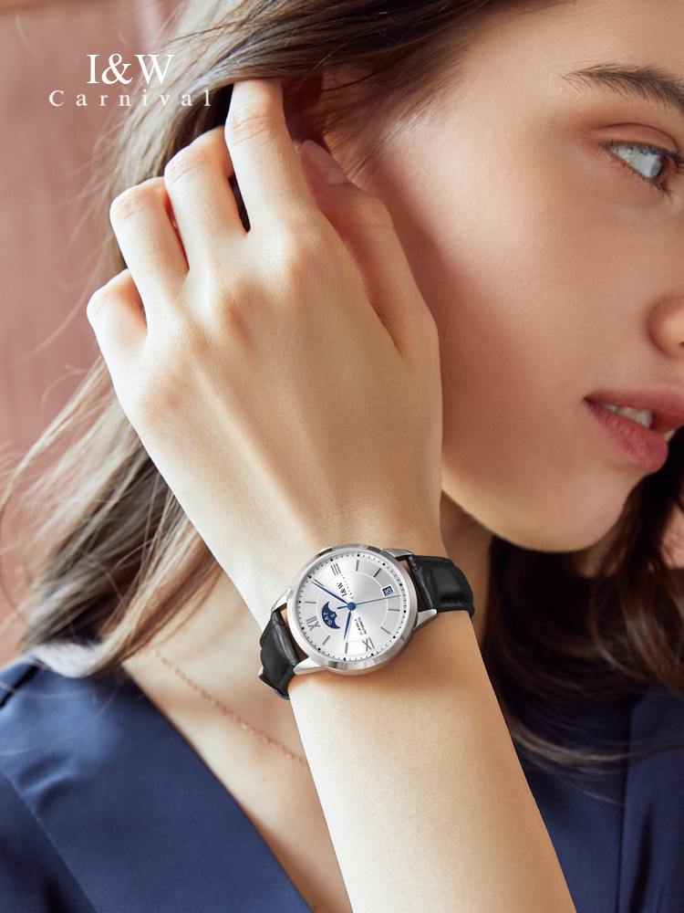 Switzerland Brand I&W New Moon - Sapphire Crystal Display recensione e prezzo