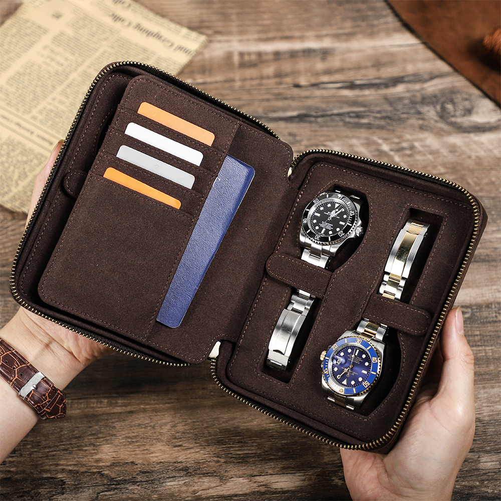 Retro Genuine Leather 4 Slots  - Luxury Watch Holder For Men recensione e prezzo