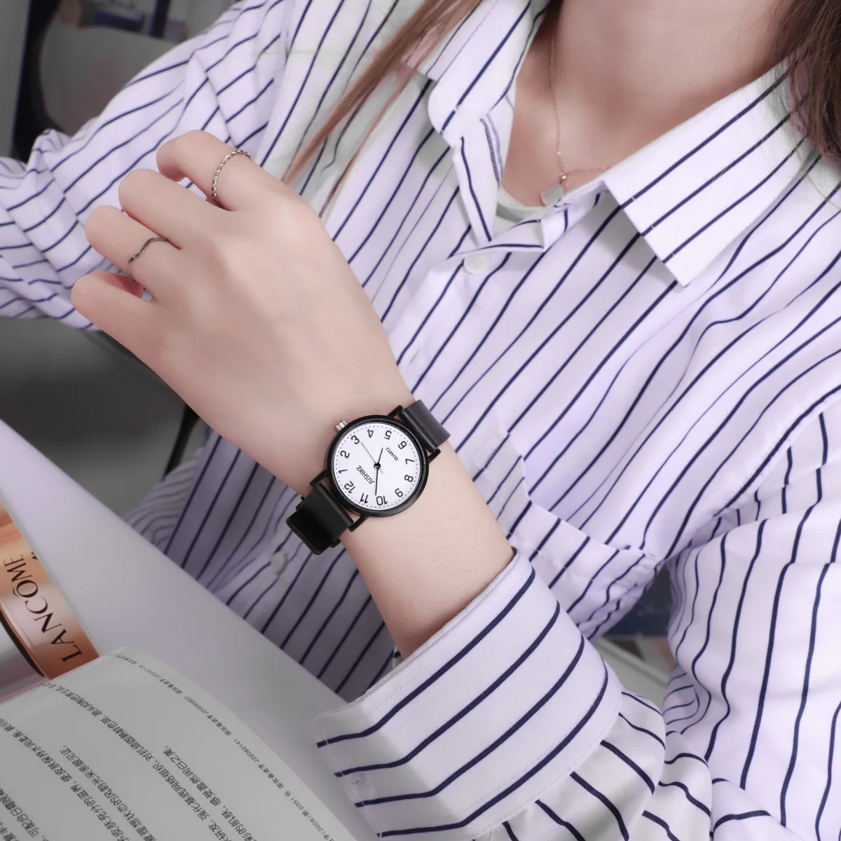 Simple Black Watch Quartz Watc - Luxury Watch Leather Strap recensione e prezzo