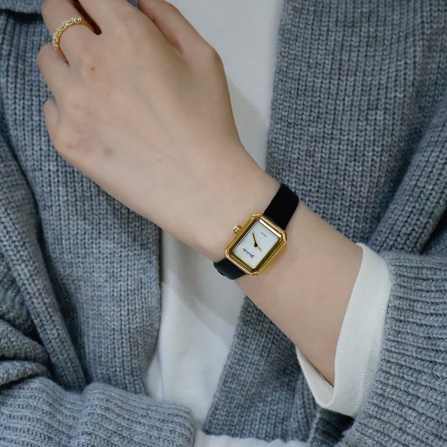 Black Gold Small Sugar Watch W - Luxury Watch Level recensione e prezzo